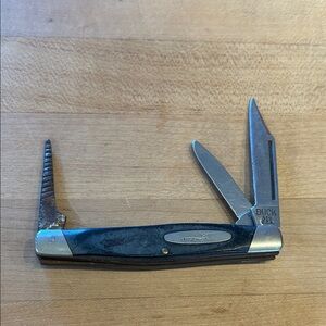 Buck 319 Rancher or Stockman pocket knife